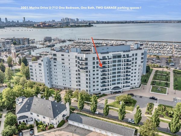 2001 Marina Dr, Unit 712, Quincy, MA 02171
