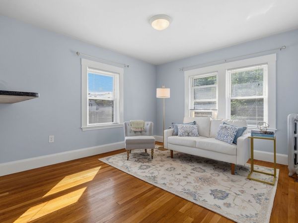73 Highland St, Unit 4, Waltham, MA 02453