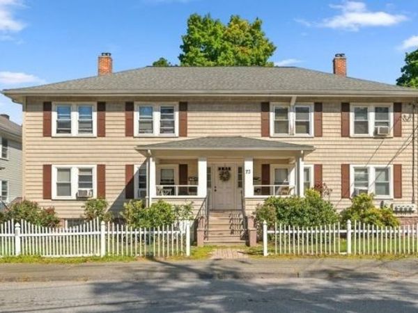 73 Highland St, Unit 4, Waltham, MA 02453