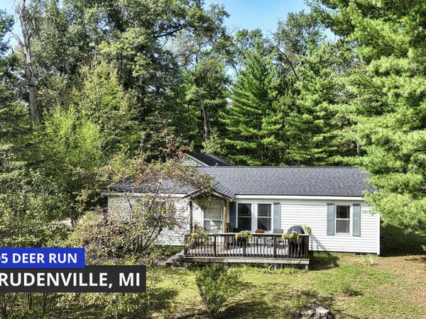 205 Deer Run Boulevard, Prudenville, MI 48651