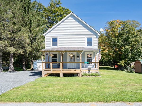 10 Railroad Avenue, Berlin, NY 12022
