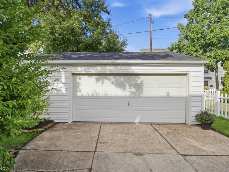 1920 Hampton Road, Rocky River, OH 44116 Photo 33