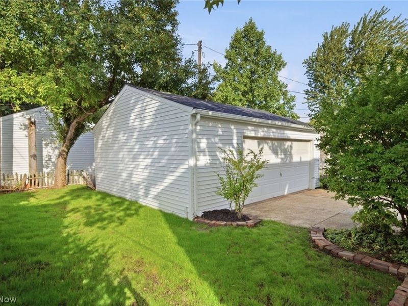 1920 Hampton Road, Rocky River, OH 44116 Photo 35