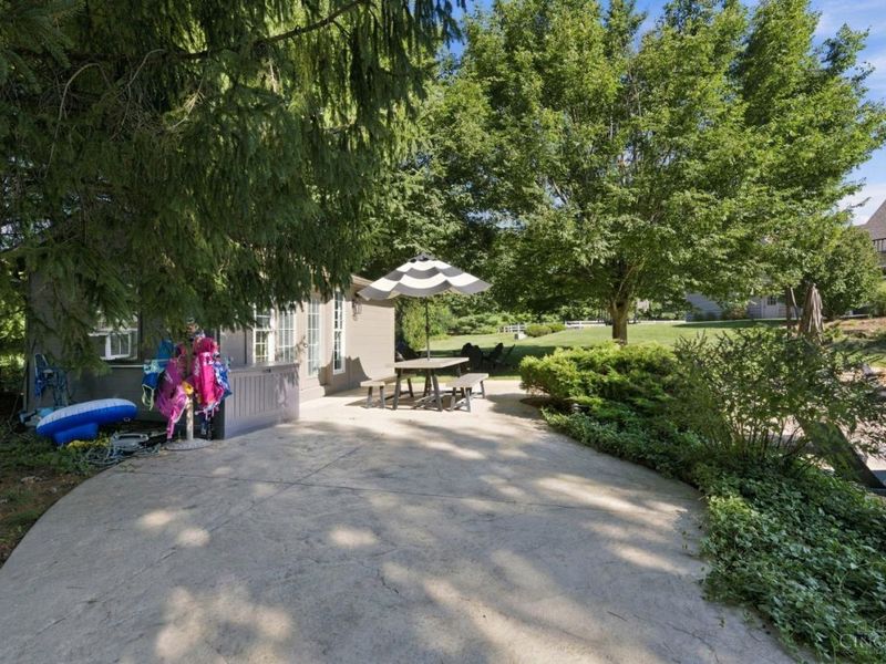 1204 Red Roan Drive, Miami Township, OH 45140 Photo 63