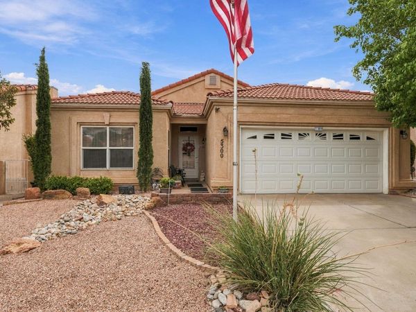 5300 Apollo Drive NW, Albuquerque, NM 87120
