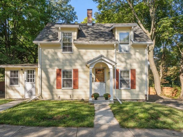 32 Elm Street, Hudson, MA 01749