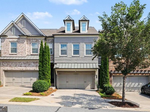 1011 Milhaven Drive, Roswell, GA 30076