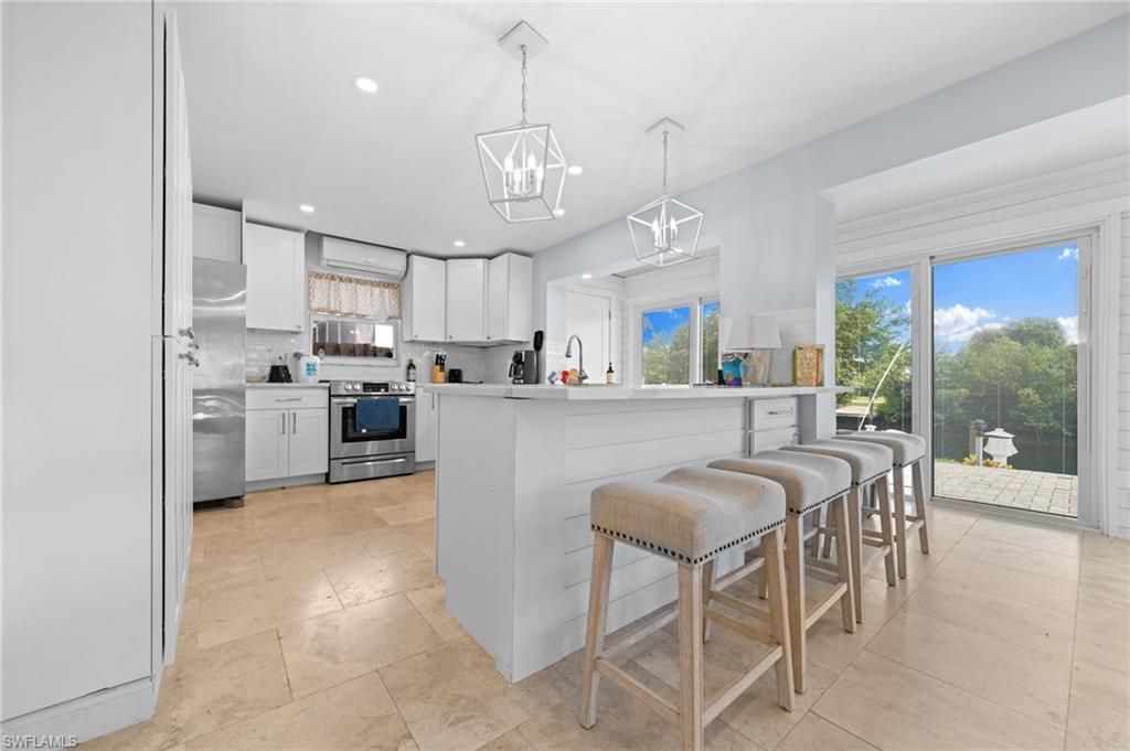 1360 Chesapeake Ave , Naples, FL 34102 Photo