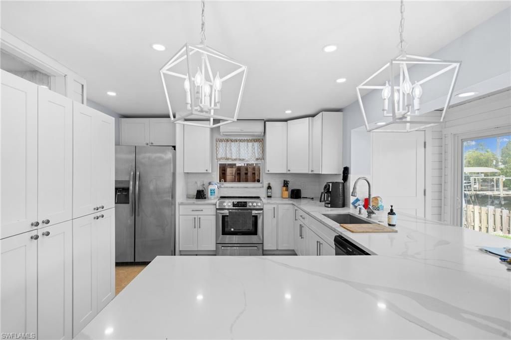 1360 Chesapeake Ave , Naples, FL 34102 Photo