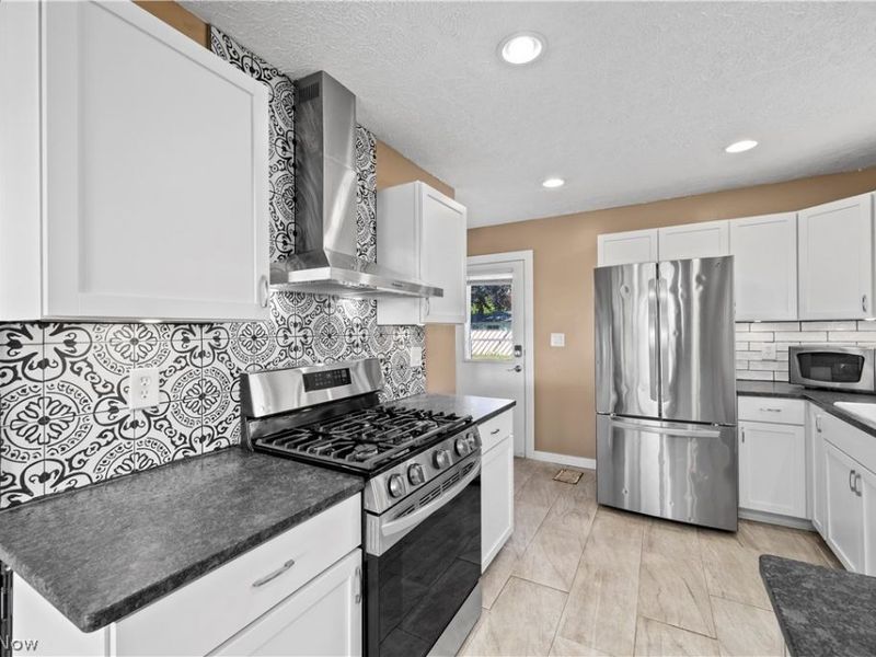 4908 Columbus Avenue , Sandusky, OH 44870 Photo 11