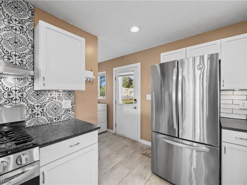 4908 Columbus Avenue , Sandusky, OH 44870 Photo 13