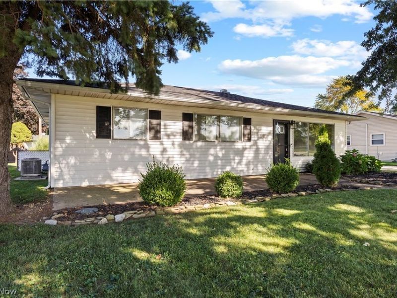 4908 Columbus Avenue , Sandusky, OH 44870 Photo 2