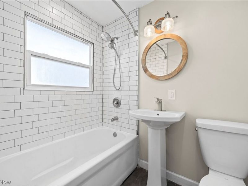 4908 Columbus Avenue , Sandusky, OH 44870 Photo 27
