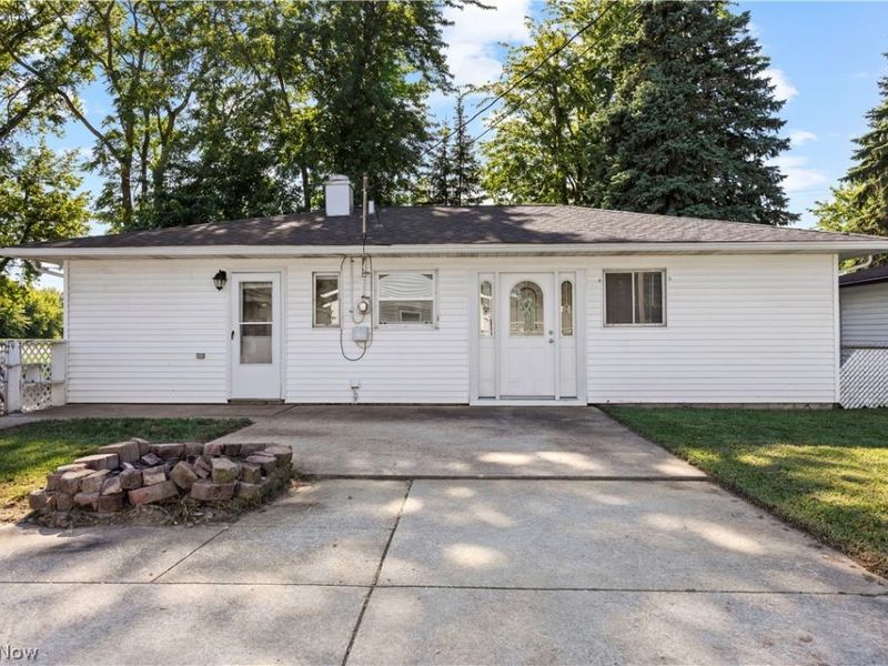 4908 Columbus Avenue , Sandusky, OH 44870 Photo 28