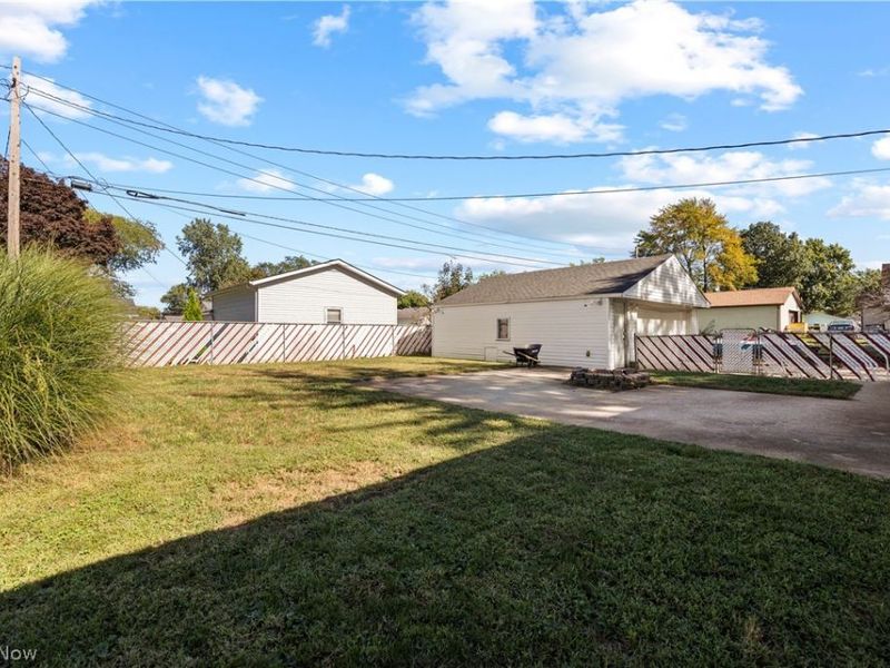 4908 Columbus Avenue , Sandusky, OH 44870 Photo 32