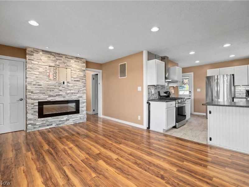 4908 Columbus Avenue , Sandusky, OH 44870 Photo 9