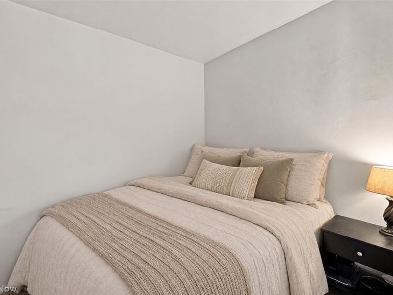 12700 Lake Avenue, Unit 411, Lakewood, OH 44107 Photo 13