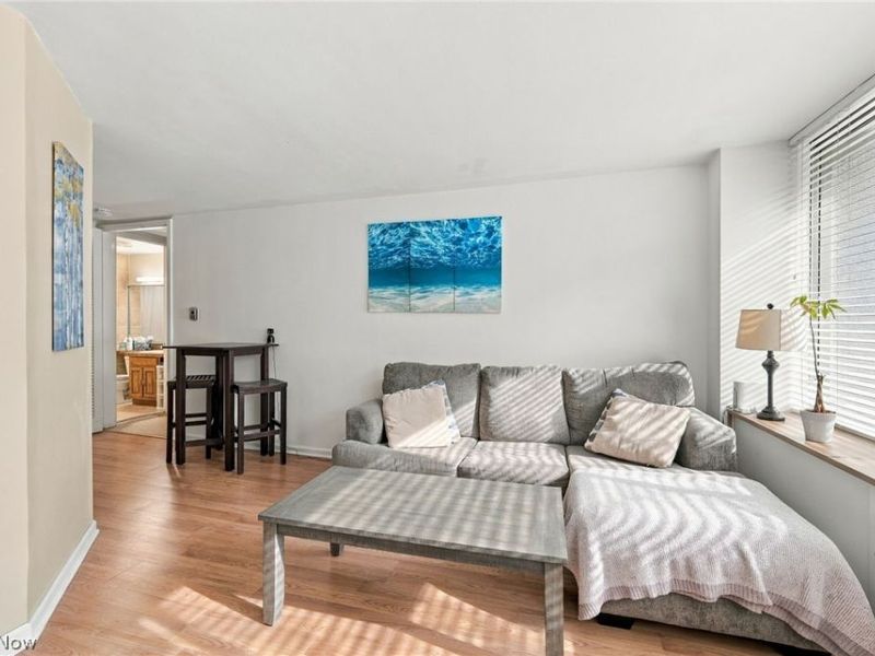 12700 Lake Avenue, Unit 411, Lakewood, OH 44107 Photo 7