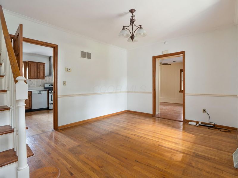 320 E Longview Avenue, Columbus, OH 43202 Photo 17