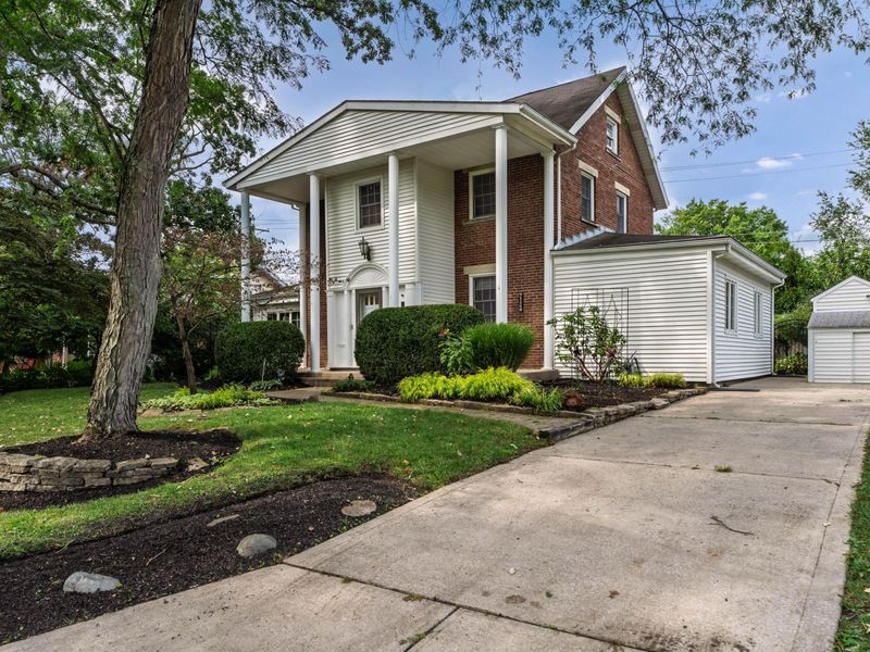 320 E Longview Avenue, Columbus, OH 43202 Photo 2