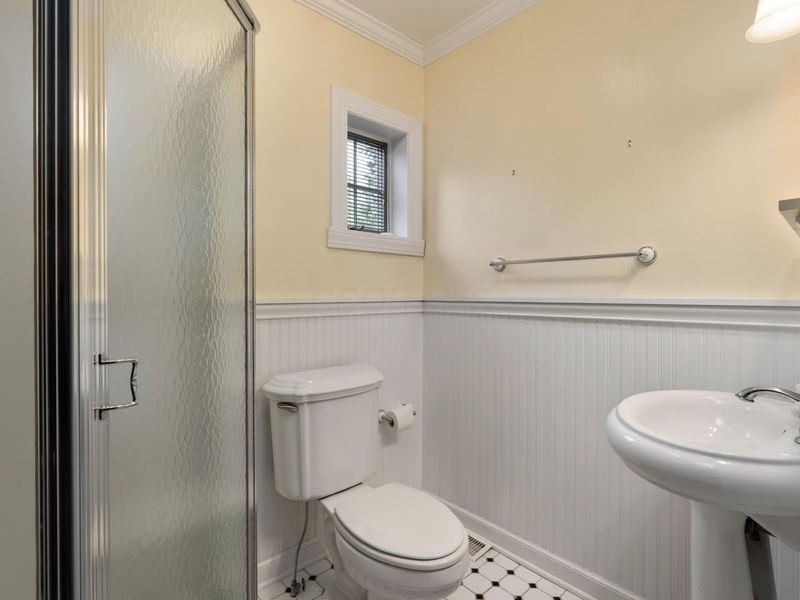 320 E Longview Avenue, Columbus, OH 43202 Photo 23