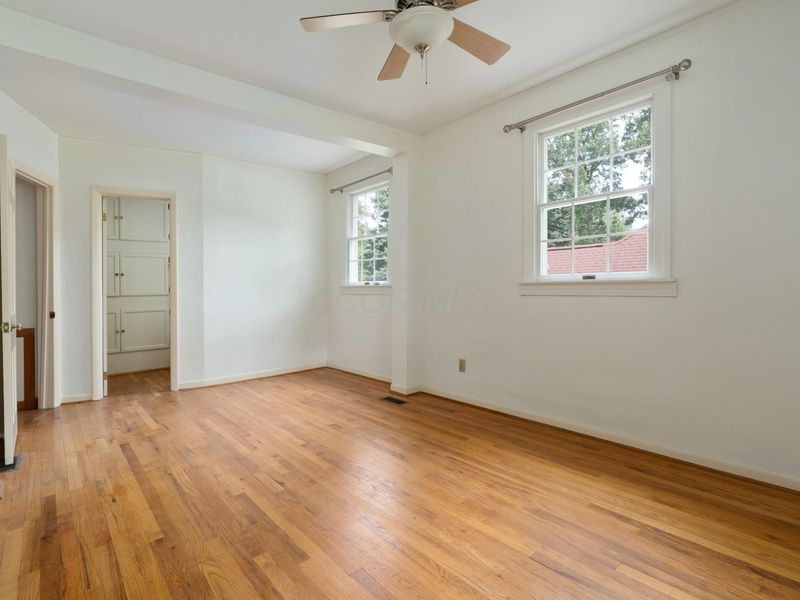 320 E Longview Avenue, Columbus, OH 43202 Photo 32