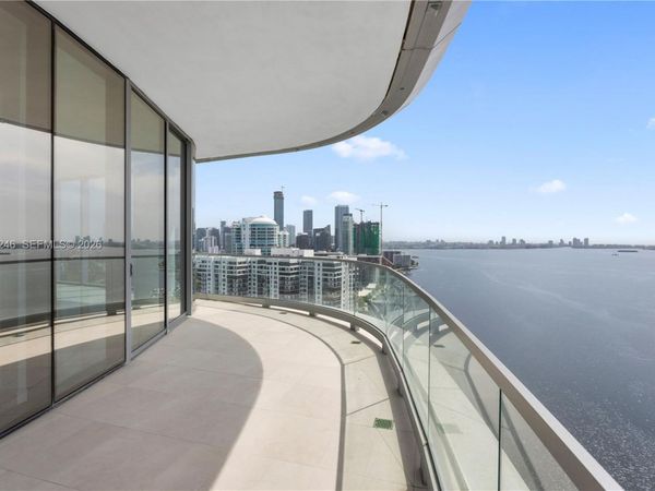 175 SE 25TH RD, Unit 2701, Miami, FL 33129