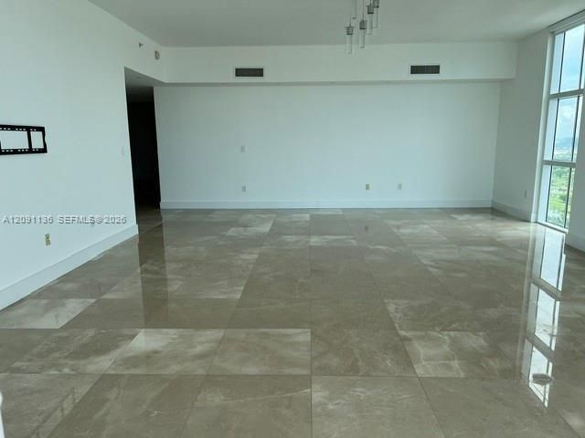 3330 NE 190th St , Unit LPH14, Aventura, FL 33180 Photo
