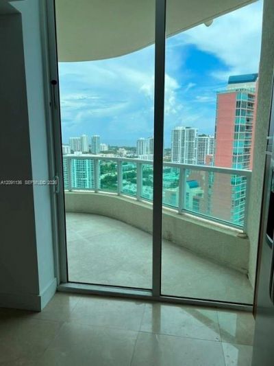 3330 NE 190th St , Unit LPH14, Aventura, FL 33180 Photo