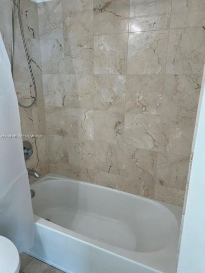 3330 NE 190th St , Unit LPH14, Aventura, FL 33180 Photo