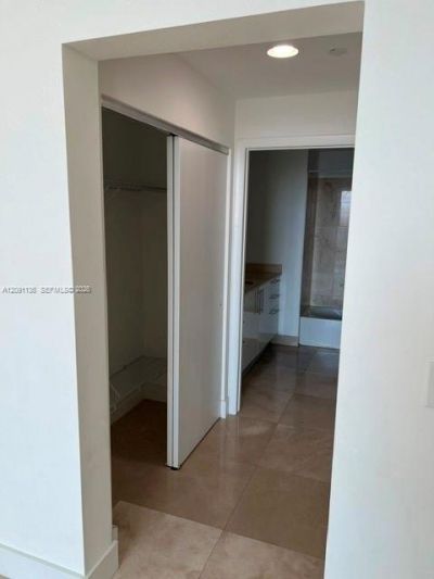 3330 NE 190th St , Unit LPH14, Aventura, FL 33180 Photo