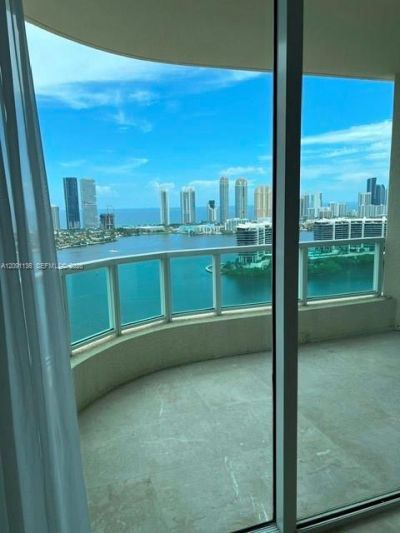 3330 NE 190th St , Unit LPH14, Aventura, FL 33180 Photo