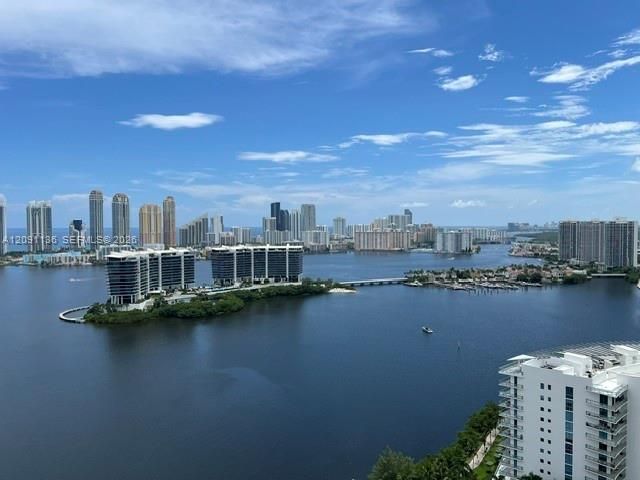 3330 NE 190th St , Unit LPH14, Aventura, FL 33180 Photo