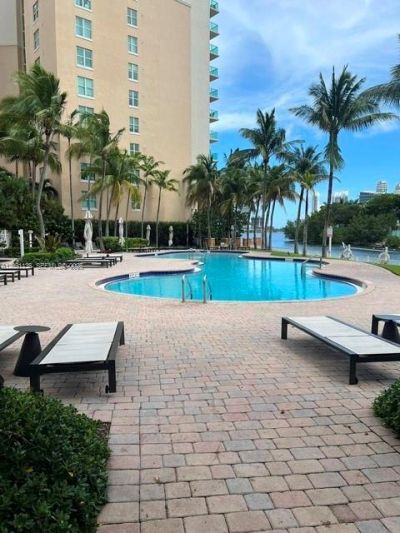 3330 NE 190th St , Unit LPH14, Aventura, FL 33180 Photo