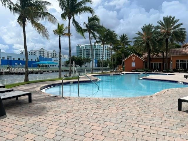 3330 NE 190th St , Unit LPH14, Aventura, FL 33180 Photo