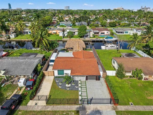 4611 SW 34th Ave , Dania Beach, FL 33312