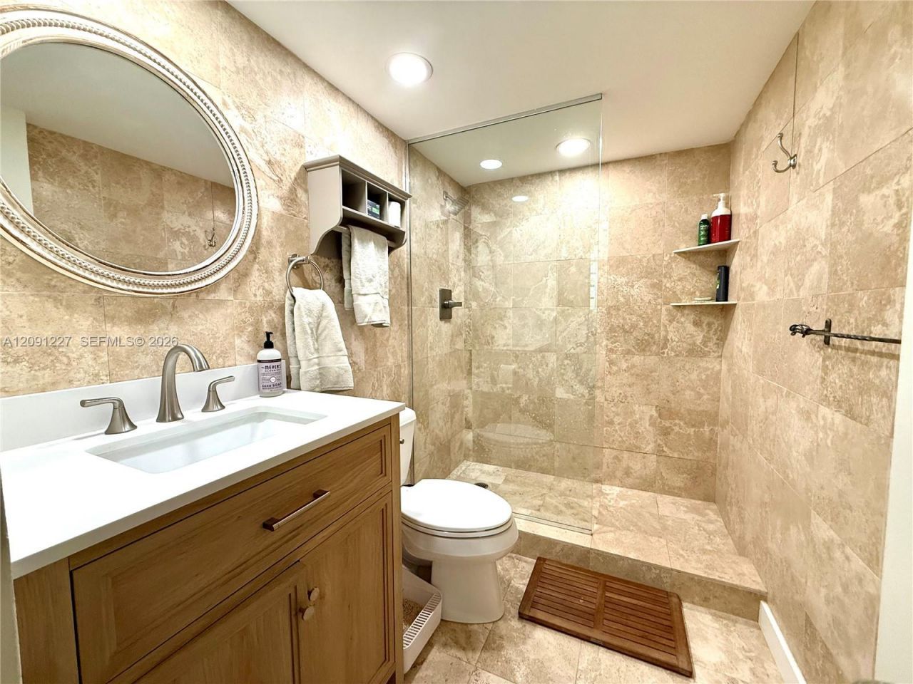 800 West Ave , Unit 435, Miami Beach, FL 33139 Photo