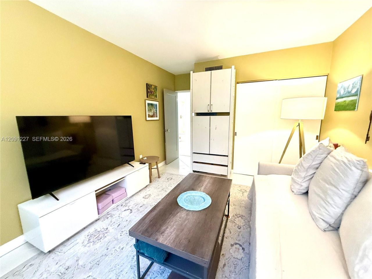 800 West Ave , Unit 435, Miami Beach, FL 33139 Photo