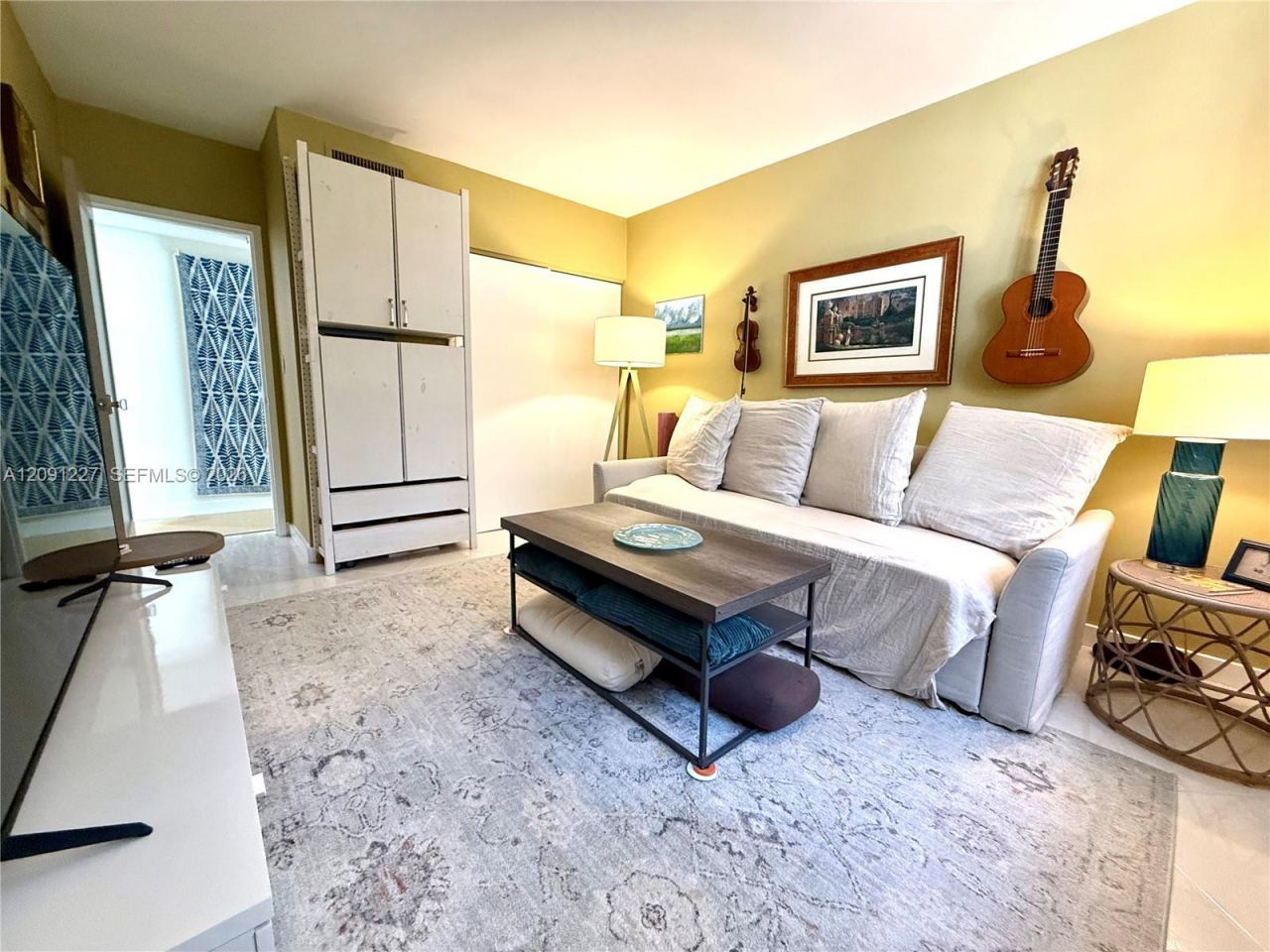 800 West Ave , Unit 435, Miami Beach, FL 33139 Photo