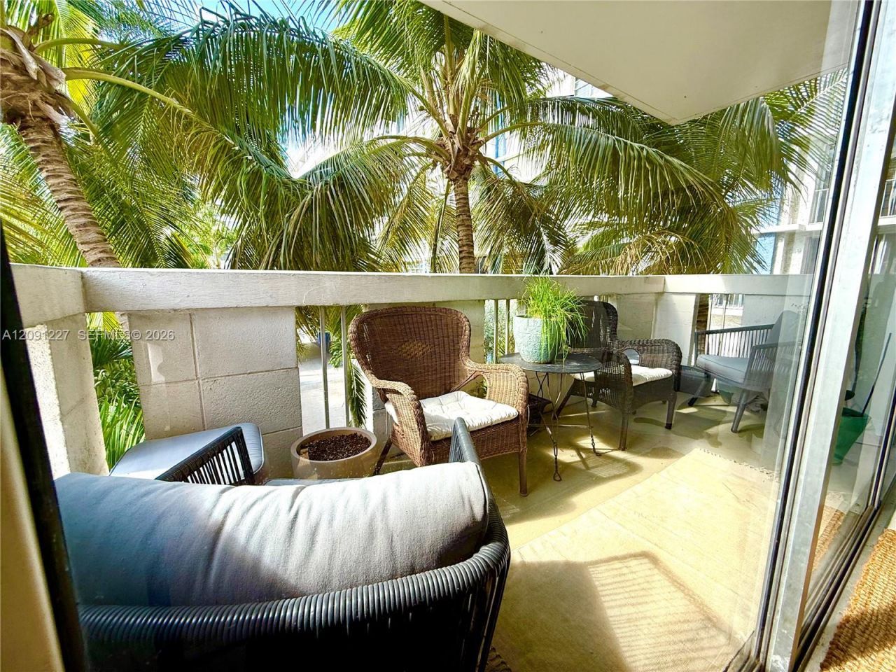 800 West Ave , Unit 435, Miami Beach, FL 33139 Photo