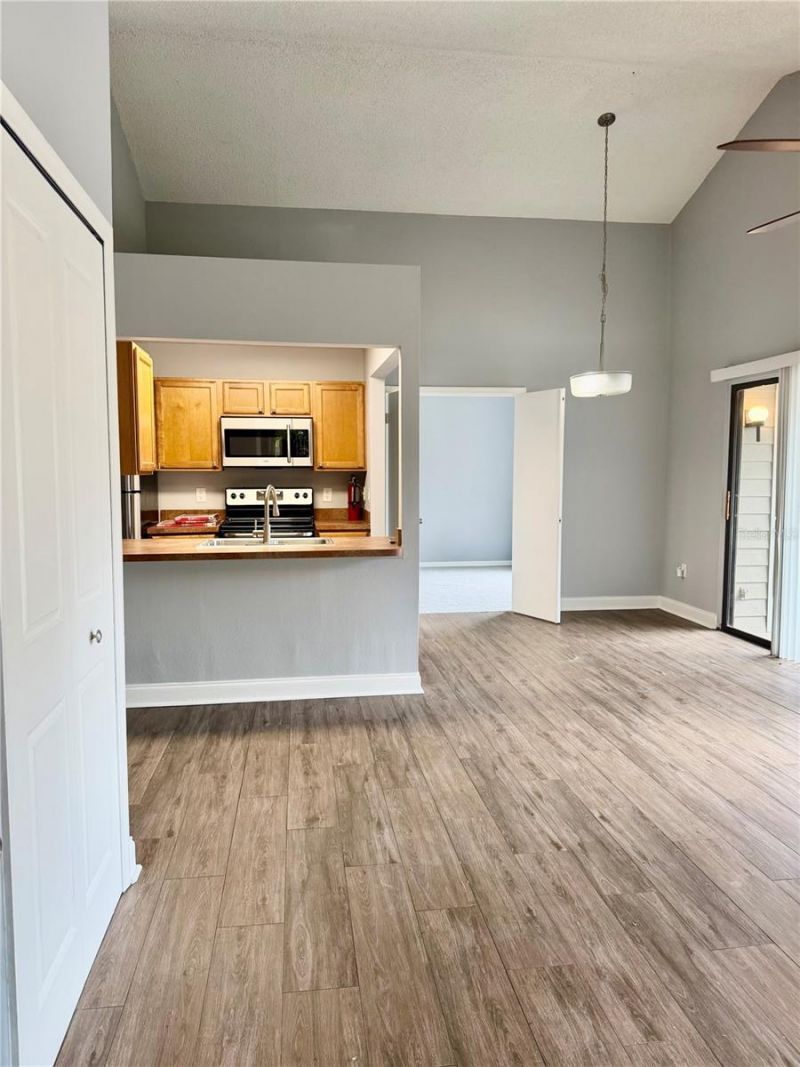 549 Sun Ridge Place , Unit 201, Altamonte Springs, FL 32714 Photo