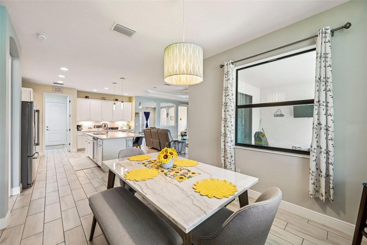 4024 Salida Delsol Drive, Sun City Center, FL 33573 Photo
