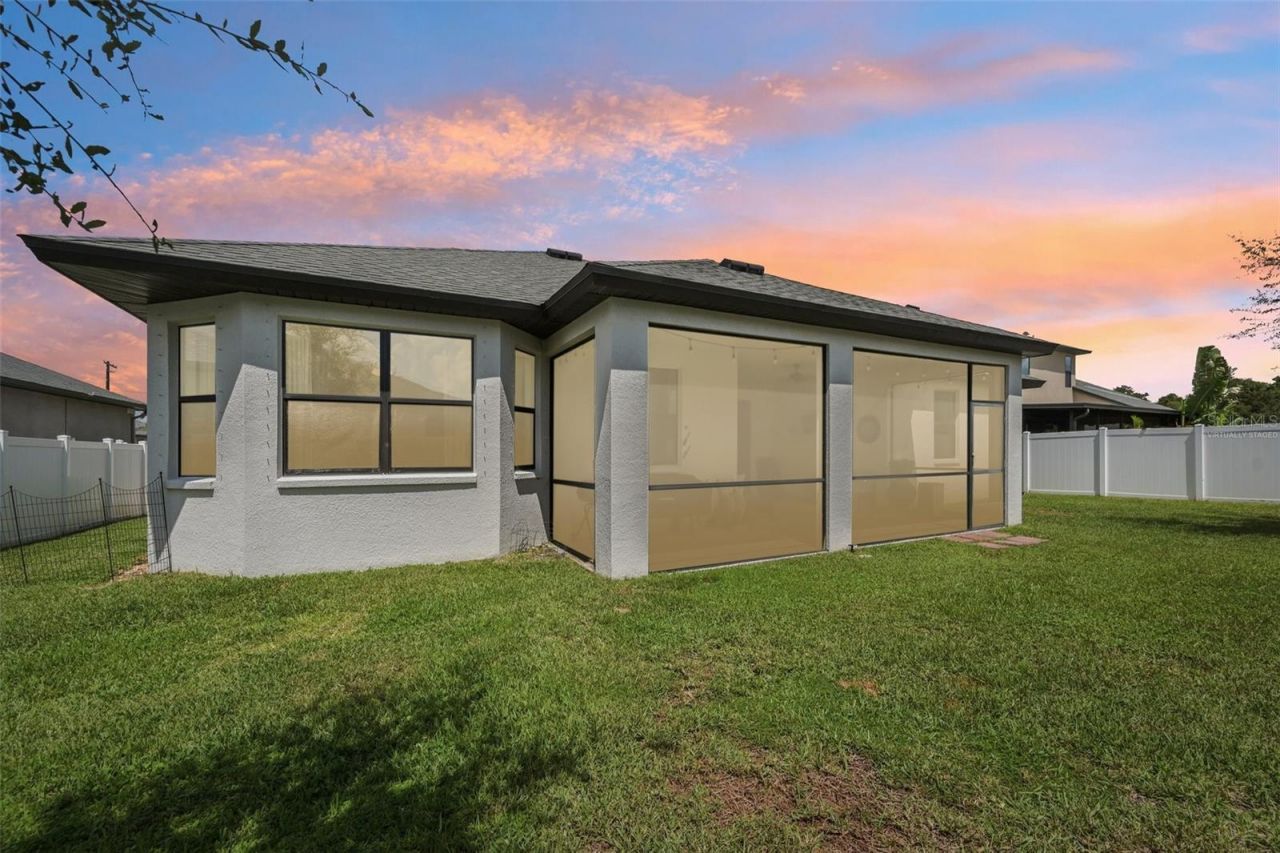 4024 Salida Delsol Drive, Sun City Center, FL 33573 Photo