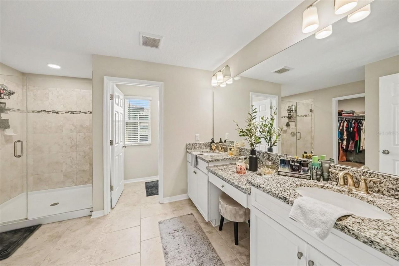 2648 Sunny Pebble Loop, Zephyrhills, FL 33540 Photo