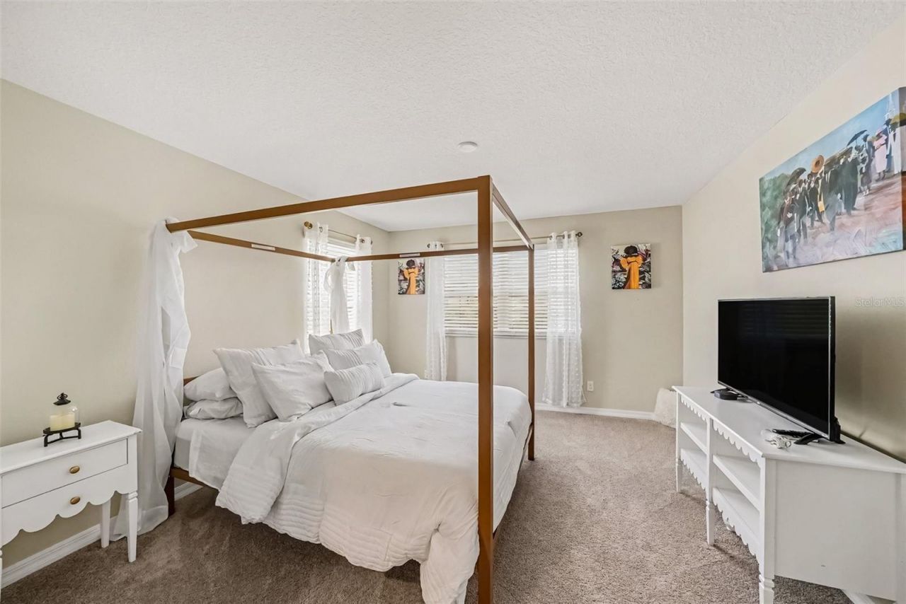 2648 Sunny Pebble Loop, Zephyrhills, FL 33540 Photo
