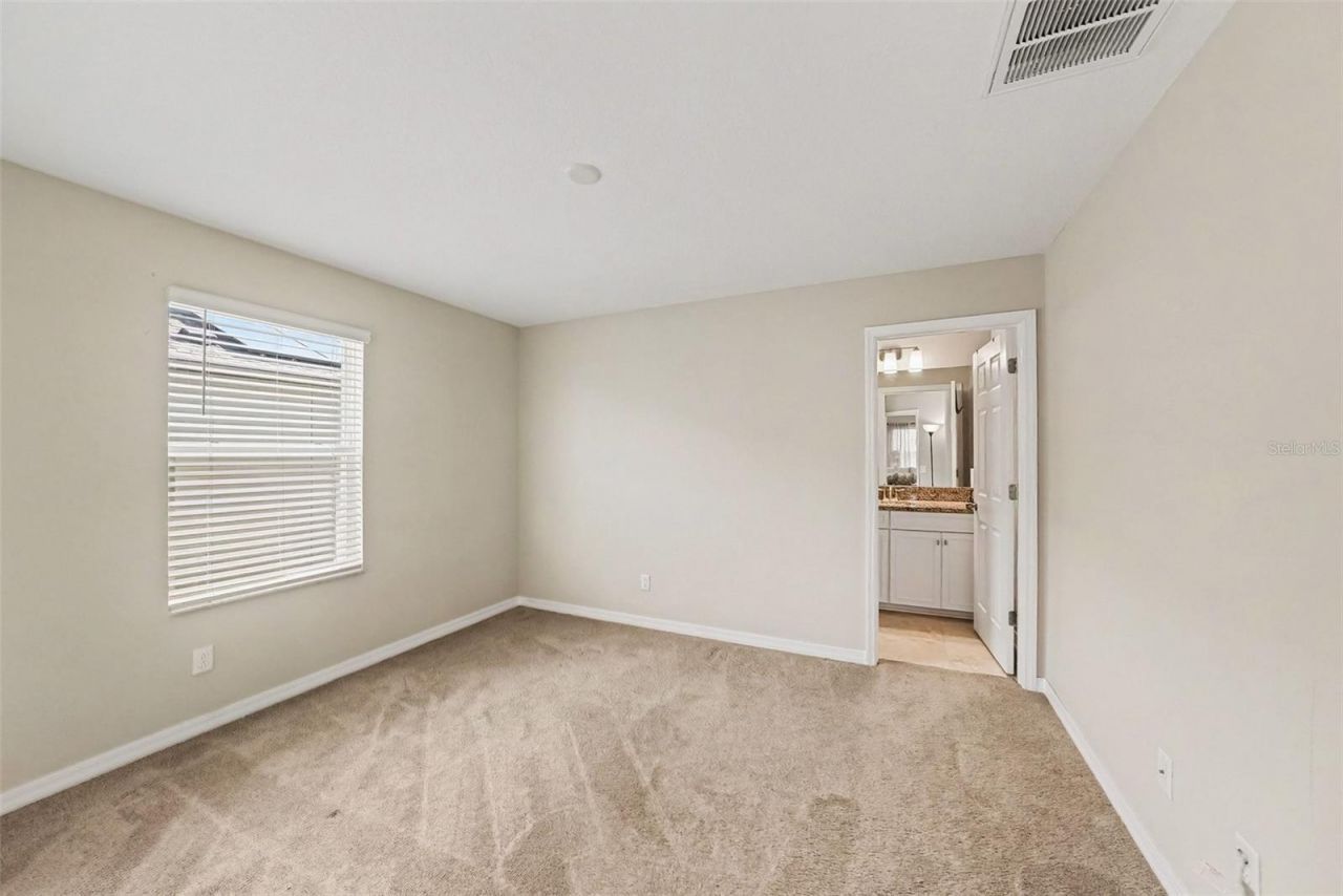 2648 Sunny Pebble Loop, Zephyrhills, FL 33540 Photo