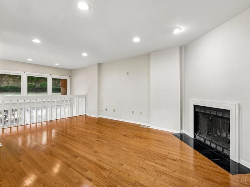 2126 Gilbert Avenue, Unit B, Cincinnati, OH 45206 Photo 8