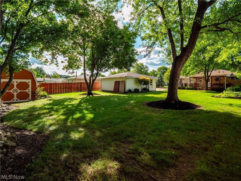 7930 Royalview Drive, Parma, OH 44129 Photo 14