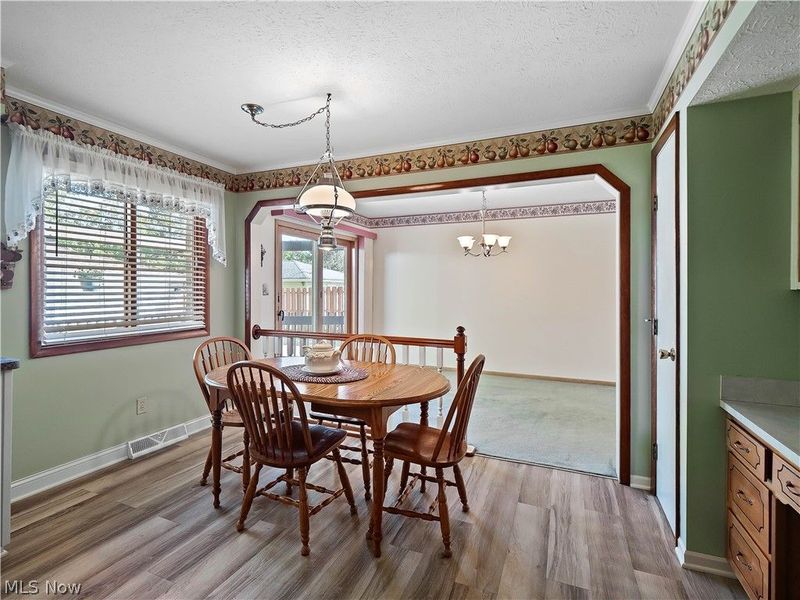 7930 Royalview Drive, Parma, OH 44129 Photo 28