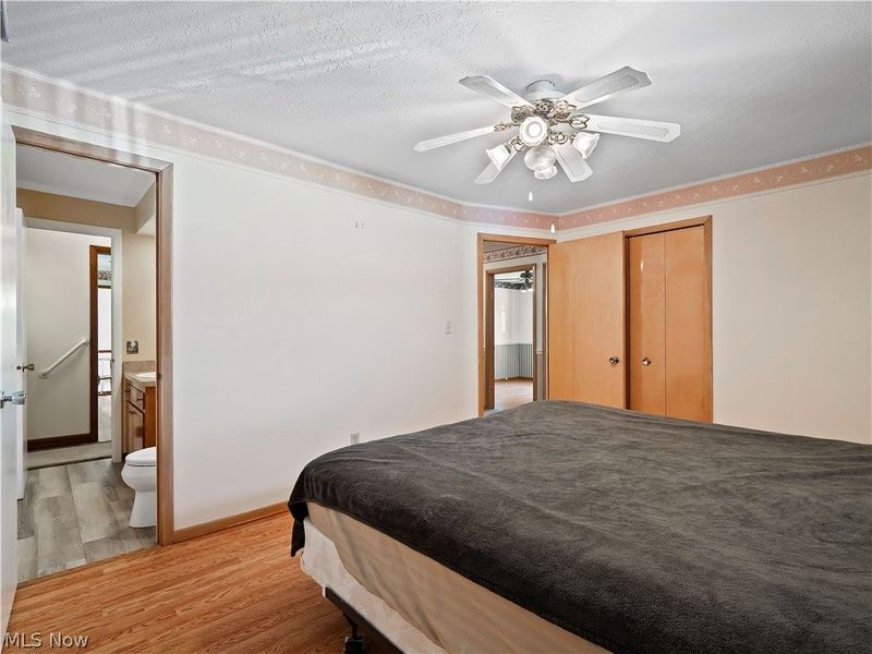 7930 Royalview Drive, Parma, OH 44129 Photo 32
